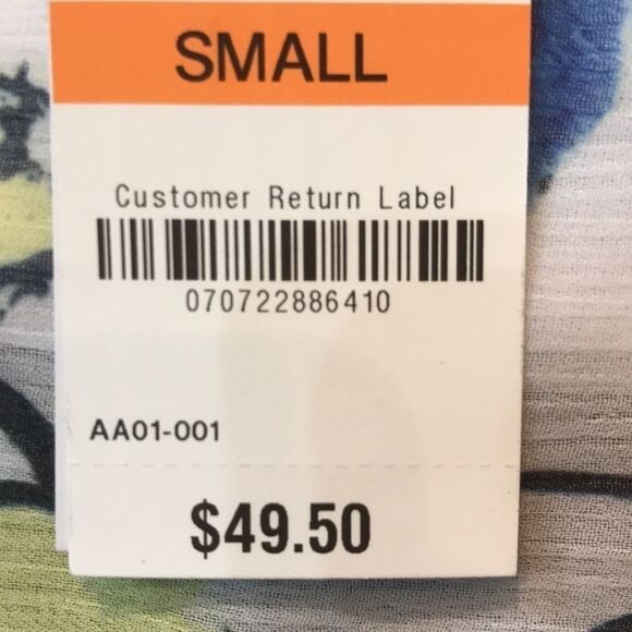 JM Collection Printed Poncho Rhinestone Blouse women’s size small - Picture 5 of 6